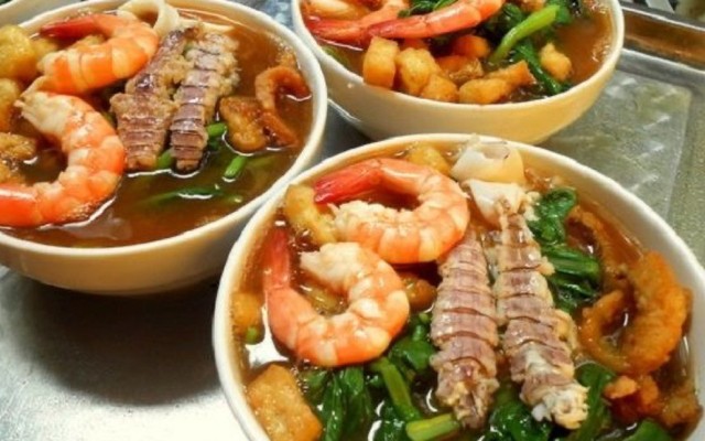 Quán Nhà Bơ - Bún Hải Sản - KĐT Đại Thanh