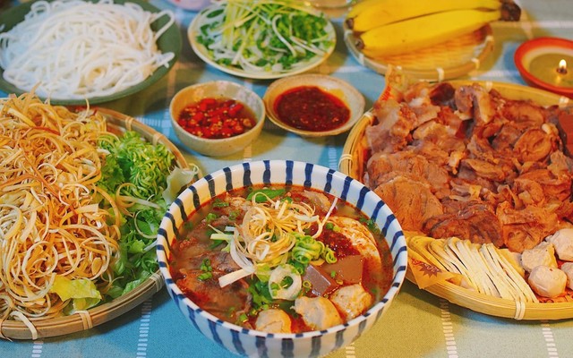 Bún Bò Huế & Bún Riêu Cua Đông Vang - Huỳnh Văn Luỹ