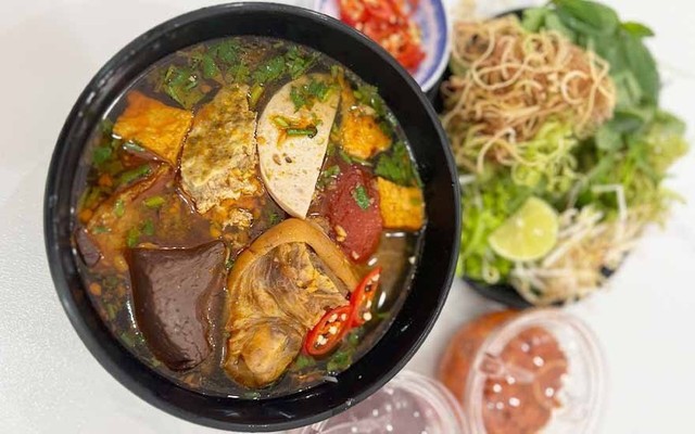 Bún Bò Giò & Bún Riêu Cua - Quán Mẹ Su Hào