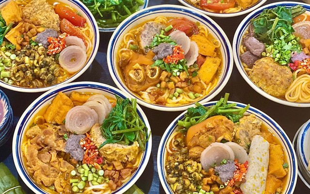 Canh Bún Gánh Cô Hụm - Đồng Văn Cống