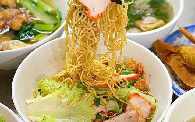 Phát Ký Mì Gia - Miếu Bình Đông
