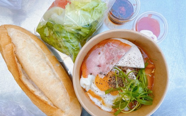 Bánh Mì Chảo 69 - Hoàng Cầm