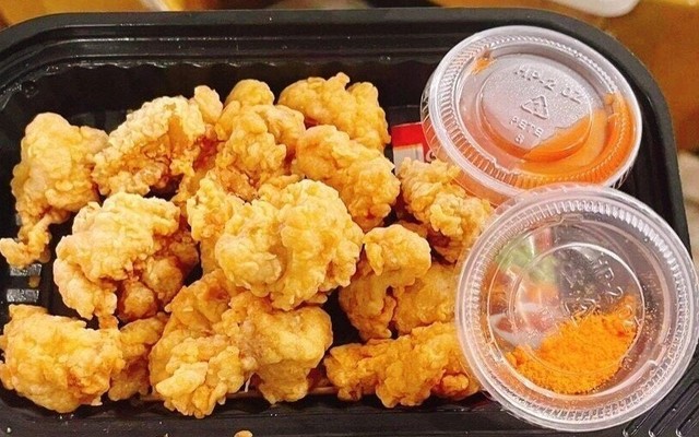 Ăn Vặt Tíc Tắc - Gà Rán & Sushi - Thành Thái