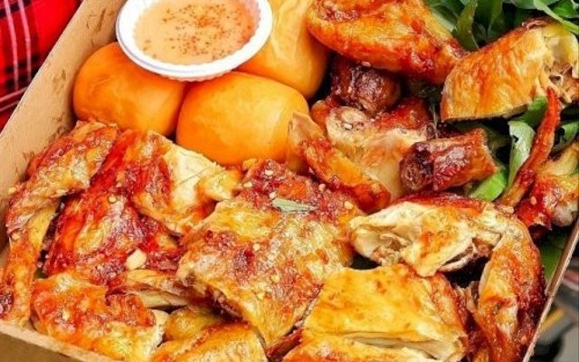 Gà Quay Như Ý - Gà Quay Bánh Bao & Gà Nướng Muối Ớt - Trần Hưng Đạo