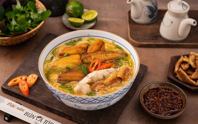 U Need - Bún Cá Tóp Mỡ - Nguyễn Tuân