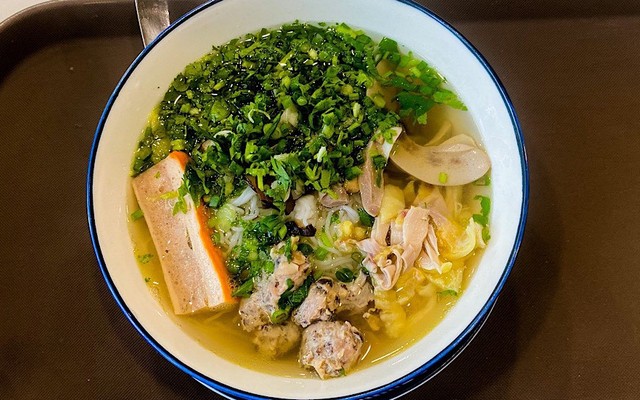 Bún Mọc Cầu Gỗ - Mai Chí Thọ