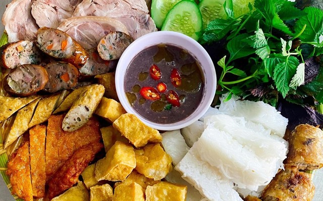 Bún Đậu Mắm Tôm Hinh Phương