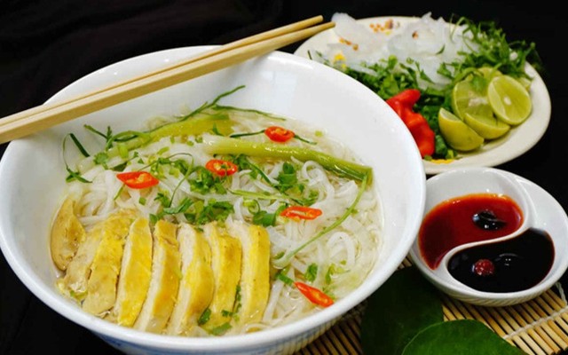 Phở Gà Ngon Và Nước Hoa Quả - KĐT Văn Khê