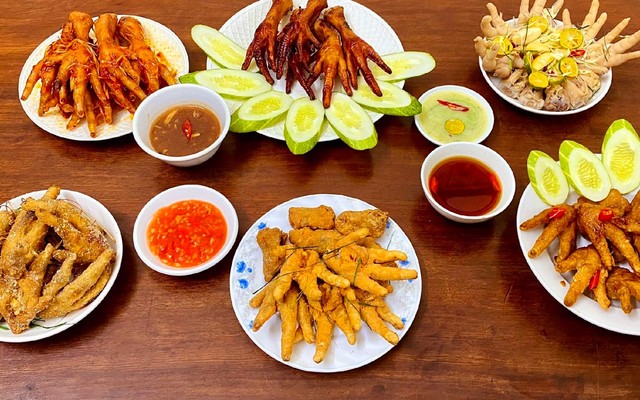 Quán Chân Gà Chua Ngọt Sả Ớt - Ngô Quyền
