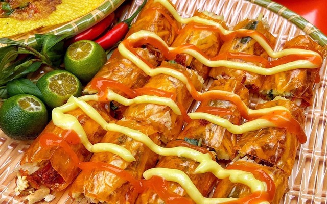 Bánh Tráng, Chân Gà & Tré Trộn - Ăn Vặt Nhà Chuối