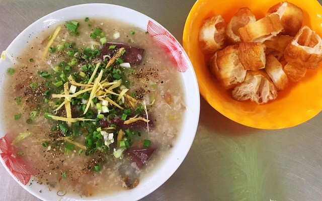 Cháo Lòng Tân Hiệp & Cơm Tấm, Bún Thịt Nướng - 7 Mạc Thiên Tích