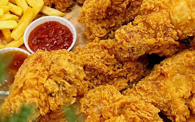 Vua Gà Rán - Cơm Gà, Mì Ý & Burger