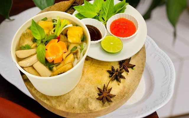 CHAY TABÀHA - Chuỗi Thức Ăn Chay Nhanh - Nguyễn Thượng Hiền