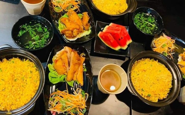 Cơm Gà Hội An & Phở Gà Phố Cổ - 187 Nguyễn Cao
