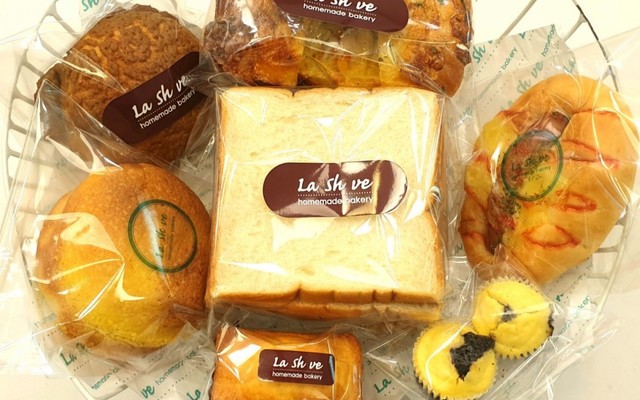 Lashve Bakery Sky Garden - Cao Triều Phát