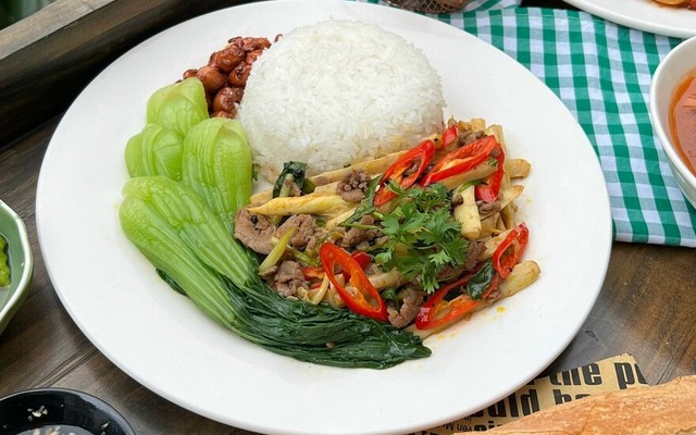 Cơm Trưa Bò Úc - KĐT Văn Quán