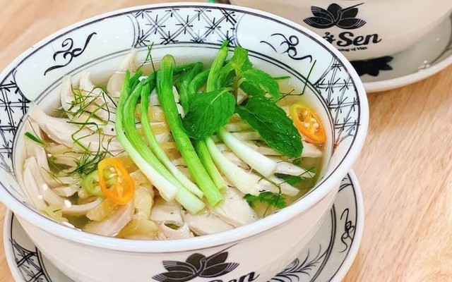 Phở Sen - 175 Lạc Long Quân