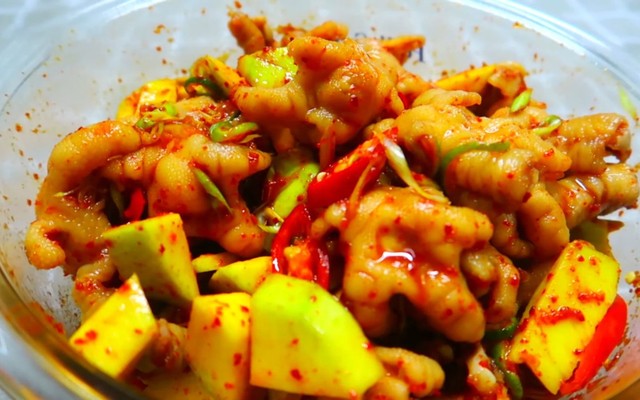 Chân Gà Sốt Thái A Tuấn - Tăng Nhơn Phú