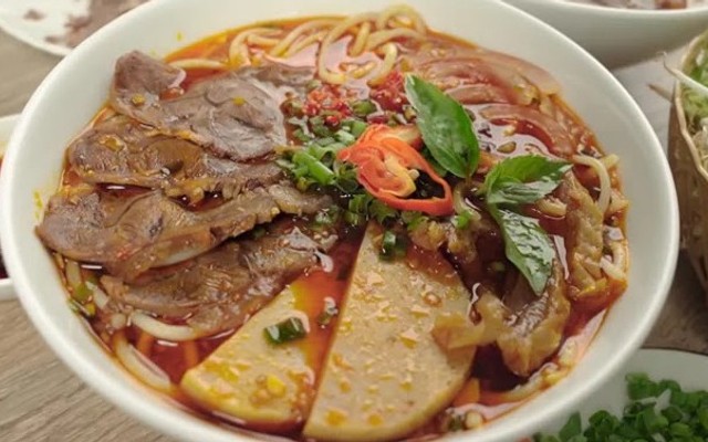 Bún Bò Cô Tư - Nguyễn Xí