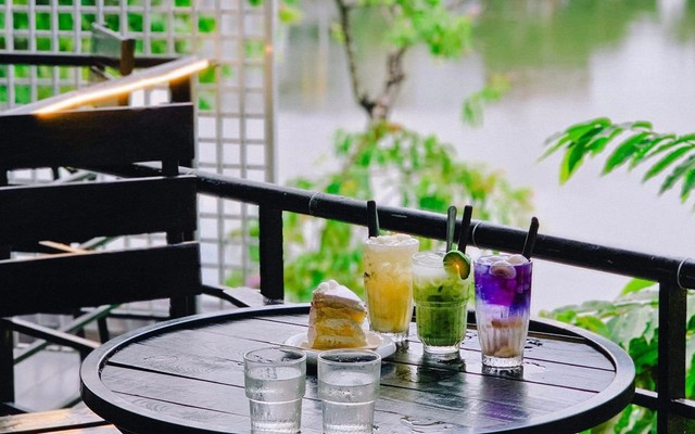 UP Coffee - Huỳnh Cương