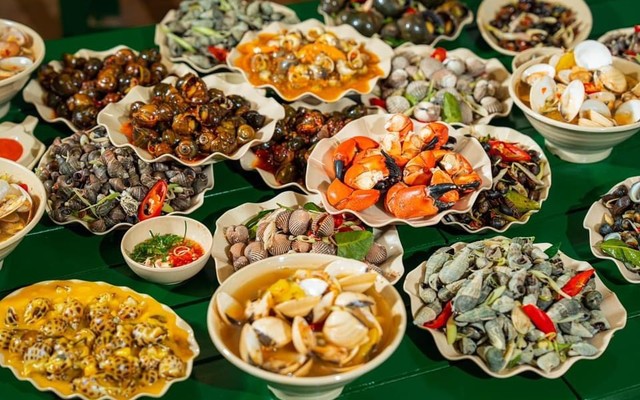 Linh Ốc Khều - 245 Tôn Đức Thắng