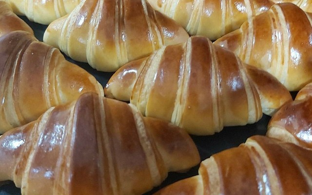 Cotu's Bakery & Drink - Bánh Mì - Đào Trí