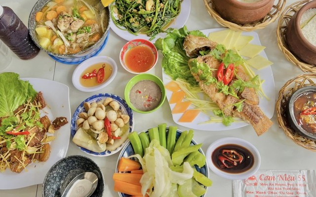 Cơm Niêu 55 - Lê Hồng Phong