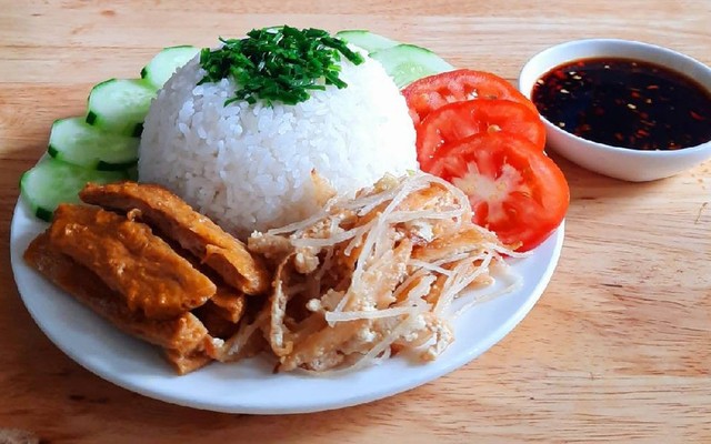 Cơm Tấm Sườn Cây - Nguyễn Tri Phương