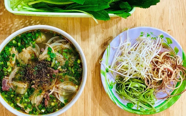 Phở Mắt Bò - Trần Văn Khéo