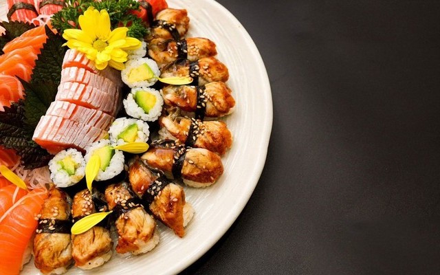 Let's Sushi - Hàm Nghi