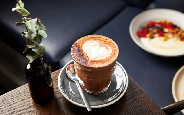 Kita Cafe - Nguyên Hồng