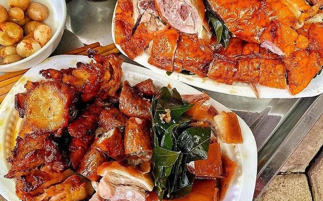 Vịt Quay Bên Sông Chuẩn Vị Tây Bắc - Đường Số 8