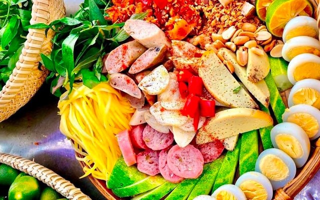 Tré Trộn Cô Dung - Cô Dung Food - Trần Huy Liệu