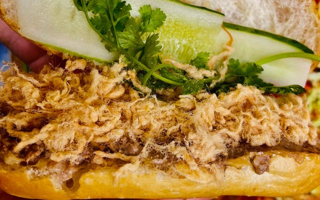 Bánh Mì & Mì Trộn Nọng - Nguyễn Tri Phương
