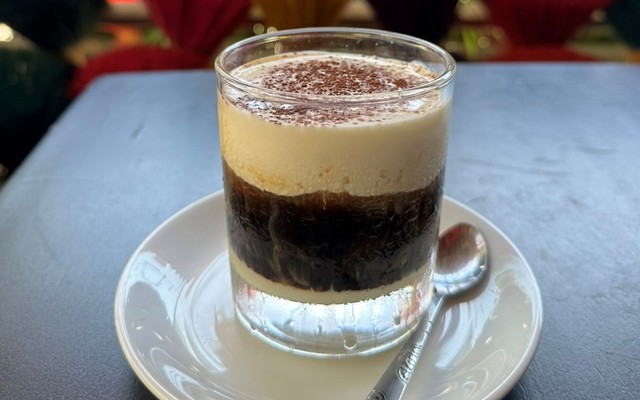 Coffee And MilkTea 11.PM