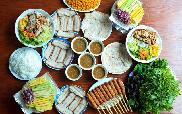 Bánh Tráng Thịt Heo - Cô Ba Đại Lộc