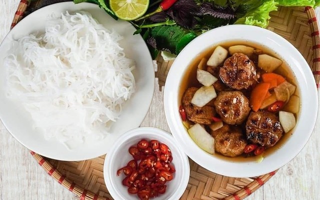 Bún Chả Hải Béo - Ngõ Quỳnh