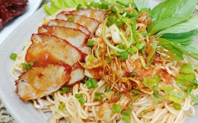 Bé Trắng - Mì Xíu - 447 Hải Phòng