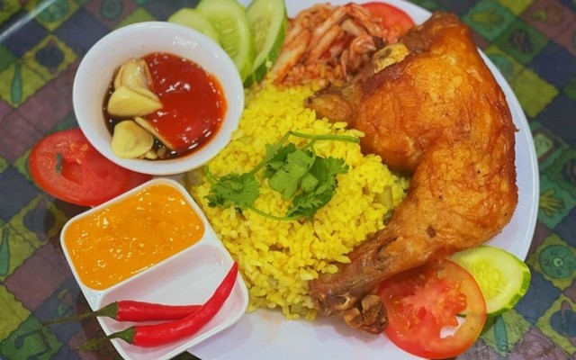Cơm Chiên Hoa Ký - Nguyễn Duy Trinh