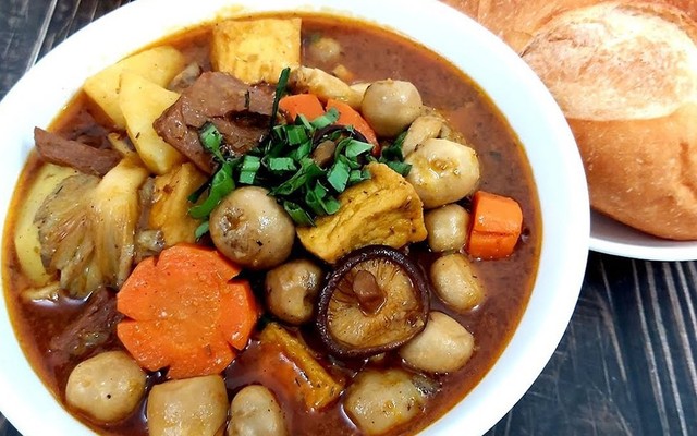 Quán Chay Phương Vy - Dương Quảng Hàm