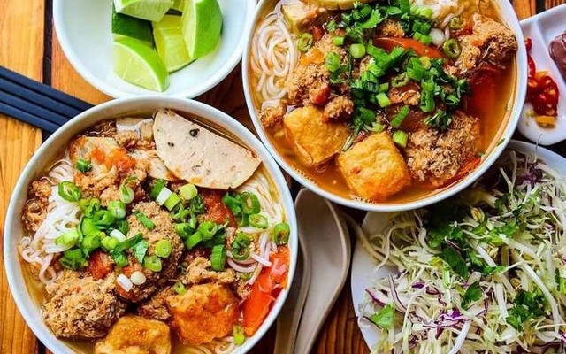Quán Diễm - Bún Riêu Cua & Bò Kho - Dương Bạch Mai