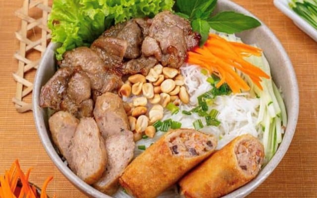 Bún Thịt Nướng Quyền Linh - Đường Số 41
