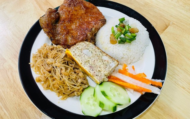 Cơm Tấm Xịn Sò - Dạ Nam