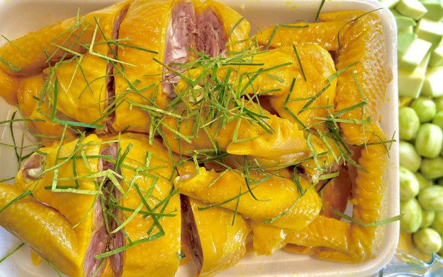 Gà Ủ Muối 2 Chị Em Food - Tân Quý