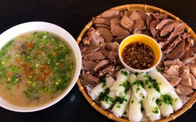 Ngọc Khải - Cháo Lòng, Bánh Hỏi & Lòng Heo - Trần Xuân Hoà