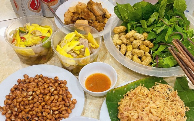 Bếp Bimochi - Chân Gà Ngâm Sả Tắc