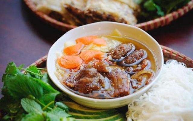Bún Chả Hà Nội - Quán Bà Lan Thận - Nguyễn Thị Minh Khai