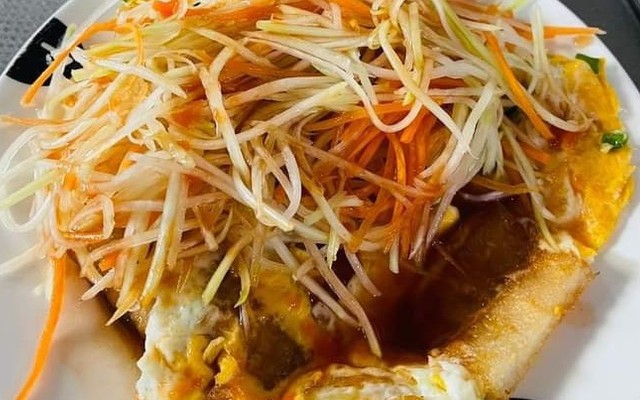 Tiệm Khoai Cao Healthy - Bột Chiên & Gỏi Đu Đủ - Nguyễn Ái Quốc