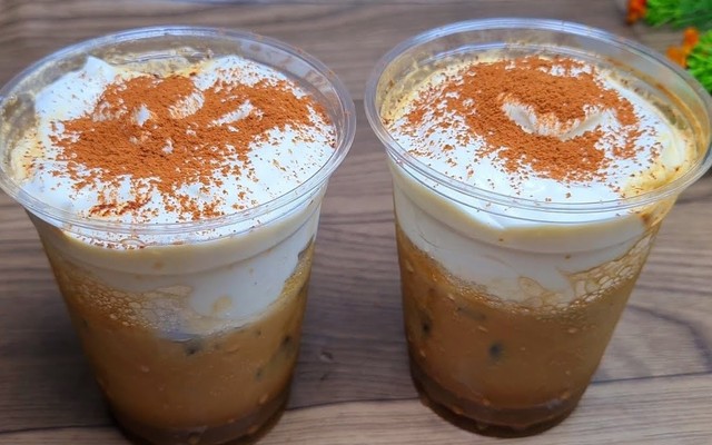 Cà Phê Muối Cậu Út - Nguyễn Hồng Đào