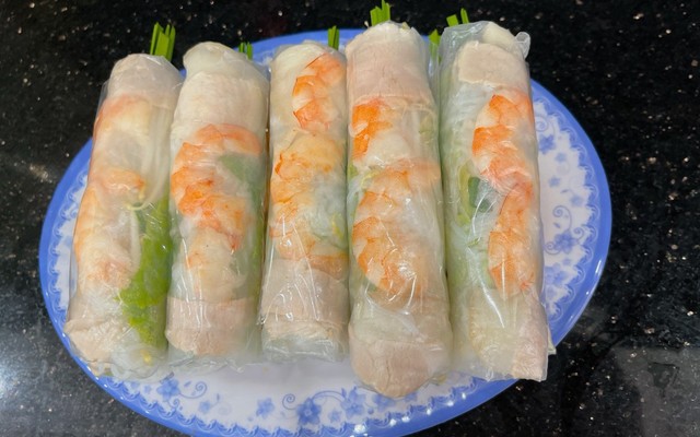 Gỏi Cuốn Cô Linh - Khu Phố 1A